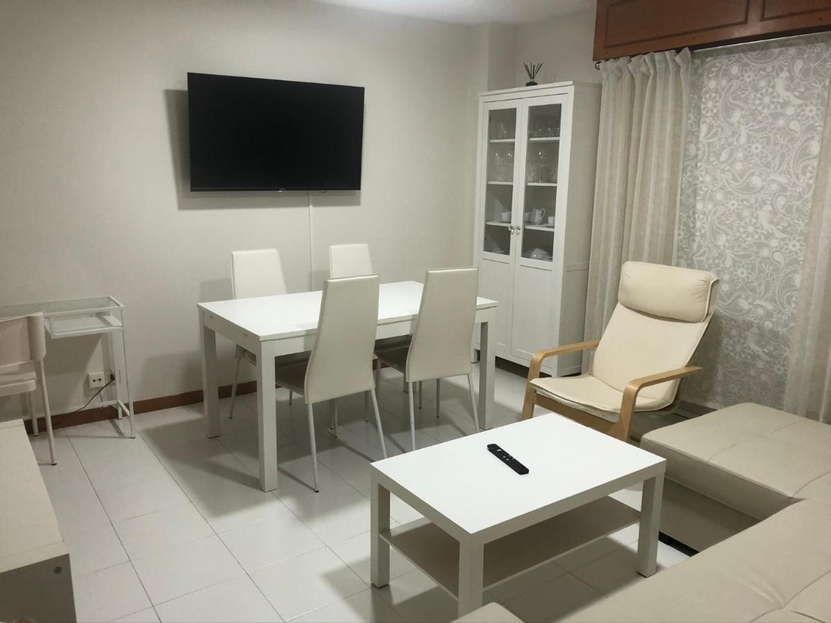 דירות סנטיאגו דה קומפוסטלה Vivienda Uso Turistico Espineira מראה חיצוני תמונה